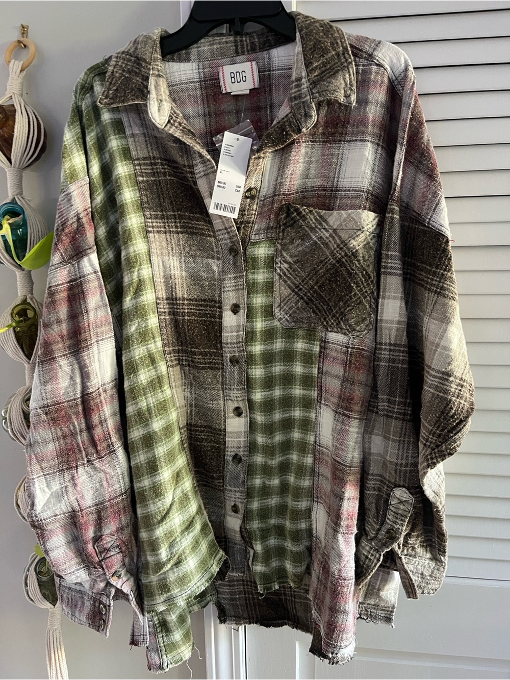 BDG Mixed Plaid Button-Down Shirt in Green, Brown, Red